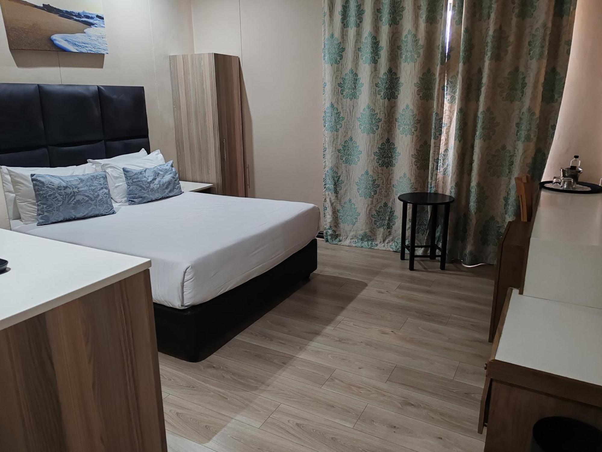 Regal Inn Umhlanga Gateway Durban Extérieur photo