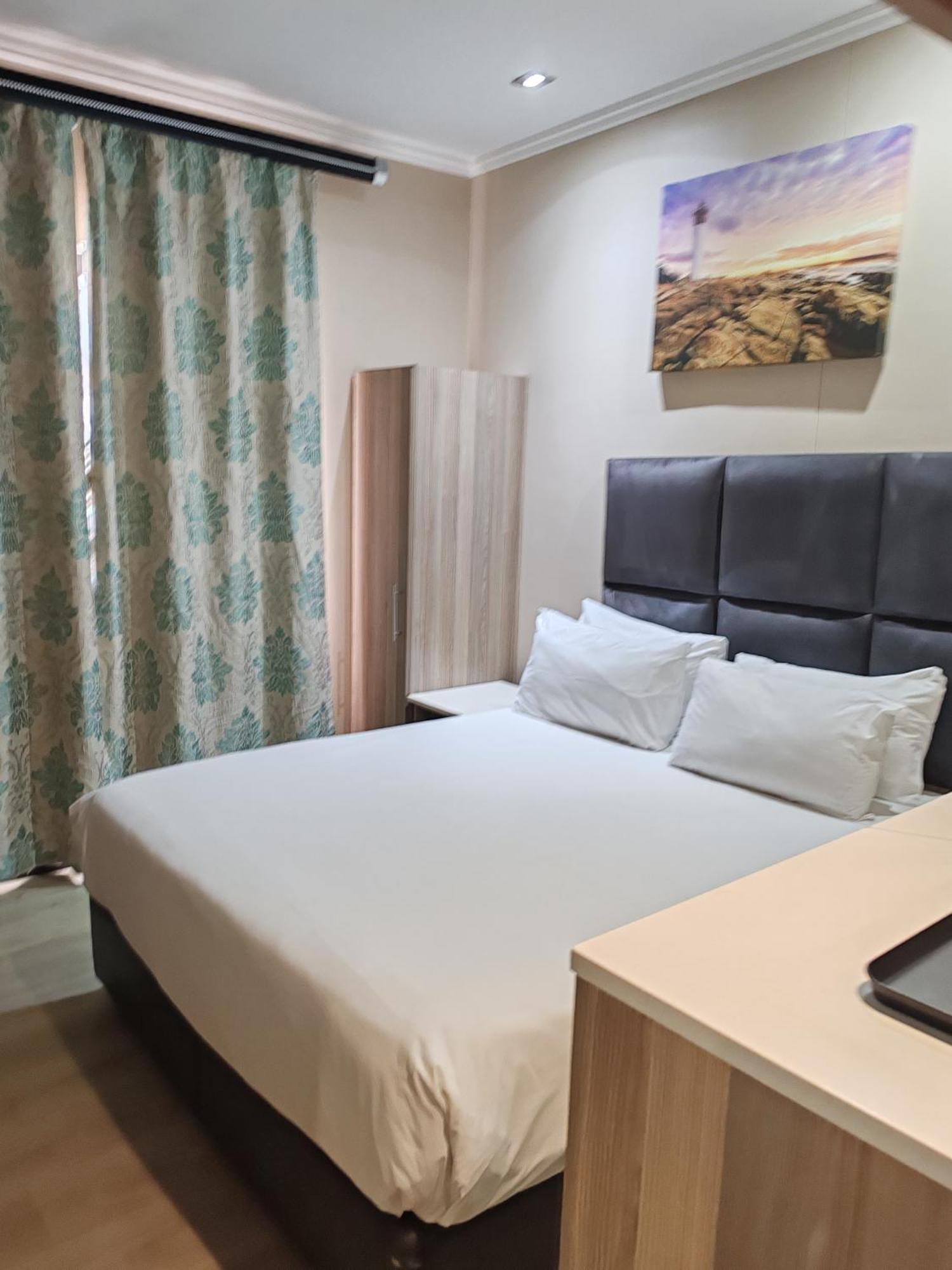 Regal Inn Umhlanga Gateway Durban Extérieur photo
