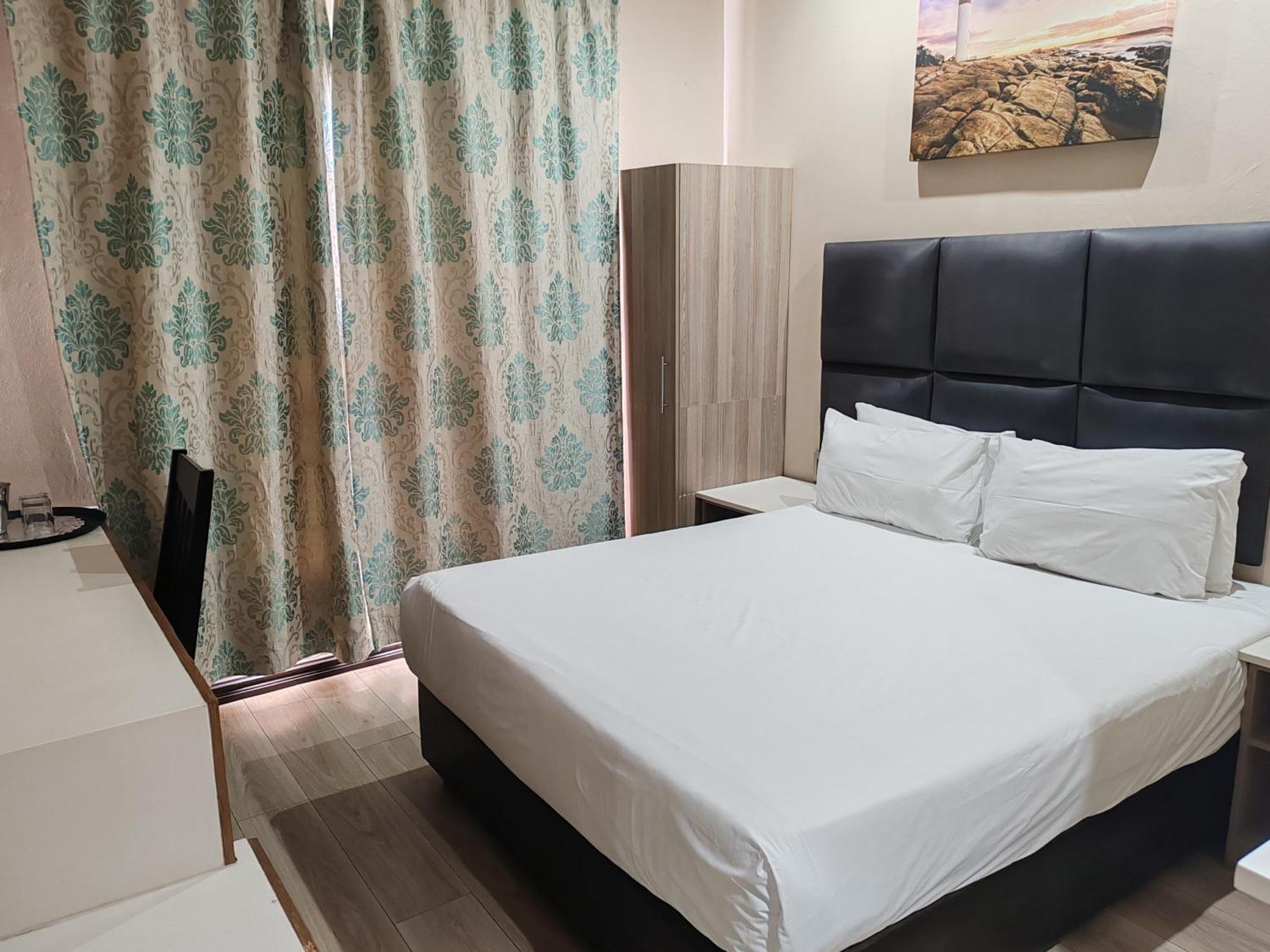 Regal Inn Umhlanga Gateway Durban Extérieur photo
